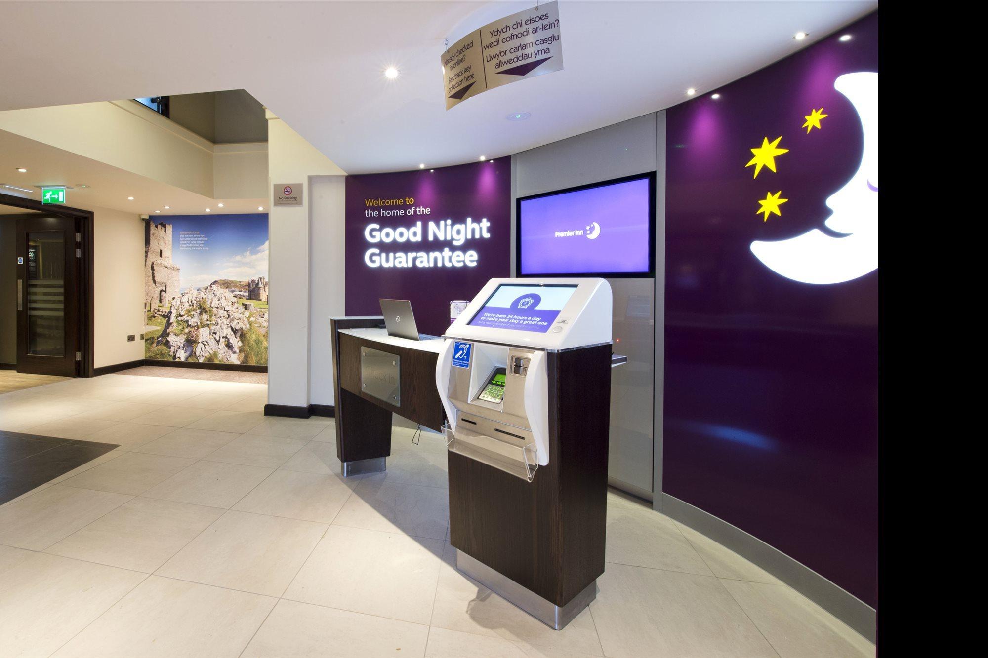 Premier Inn Aberystwyth Exterior foto